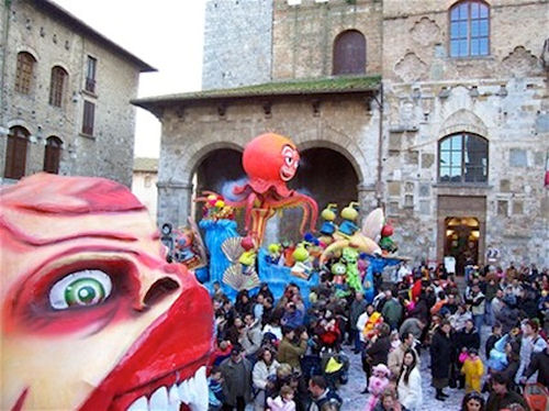 CARNEVALE A SAN GIMIGNANO